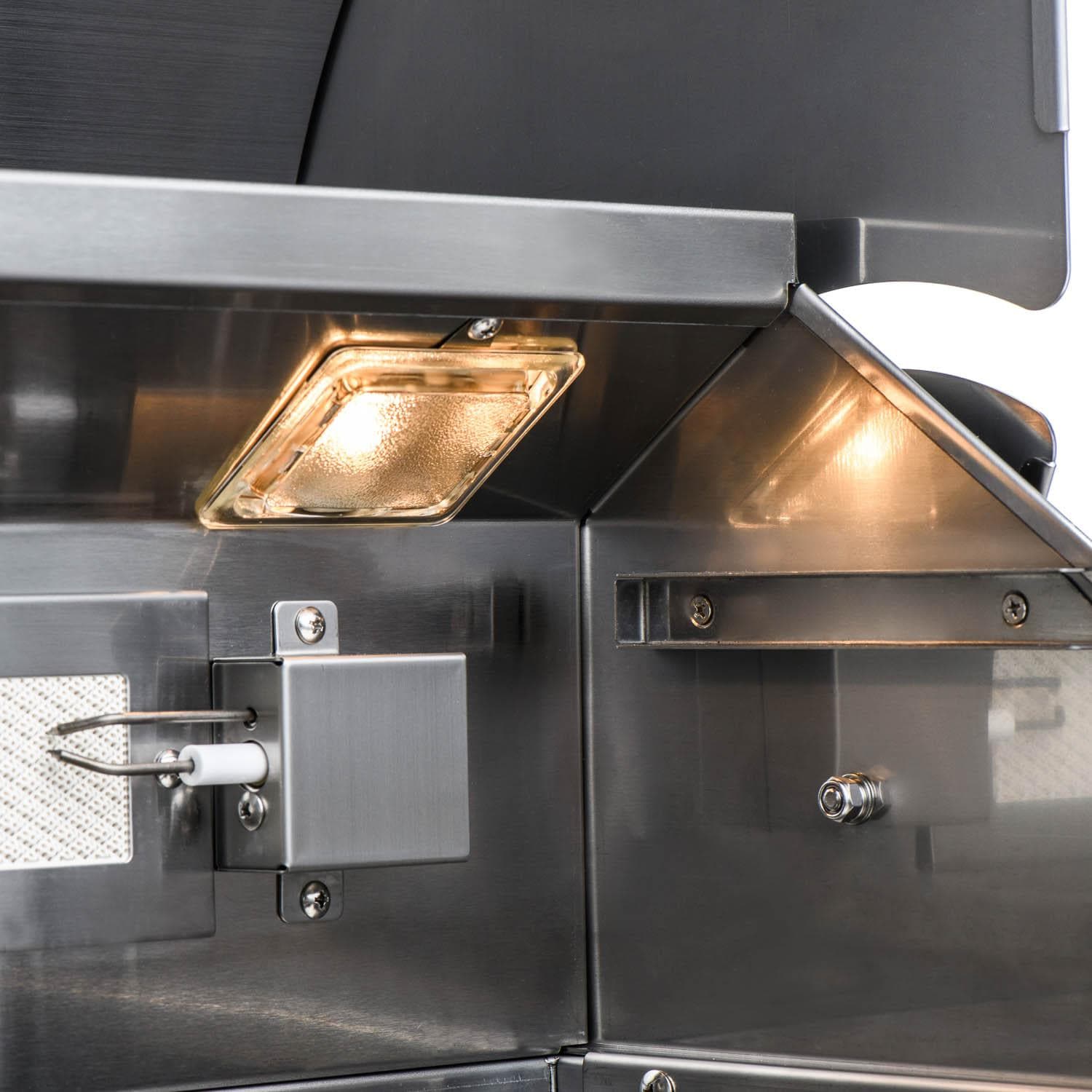 Blaze LTE Marine Grade 32-Inch 4-Burner Built-In Gas Grill