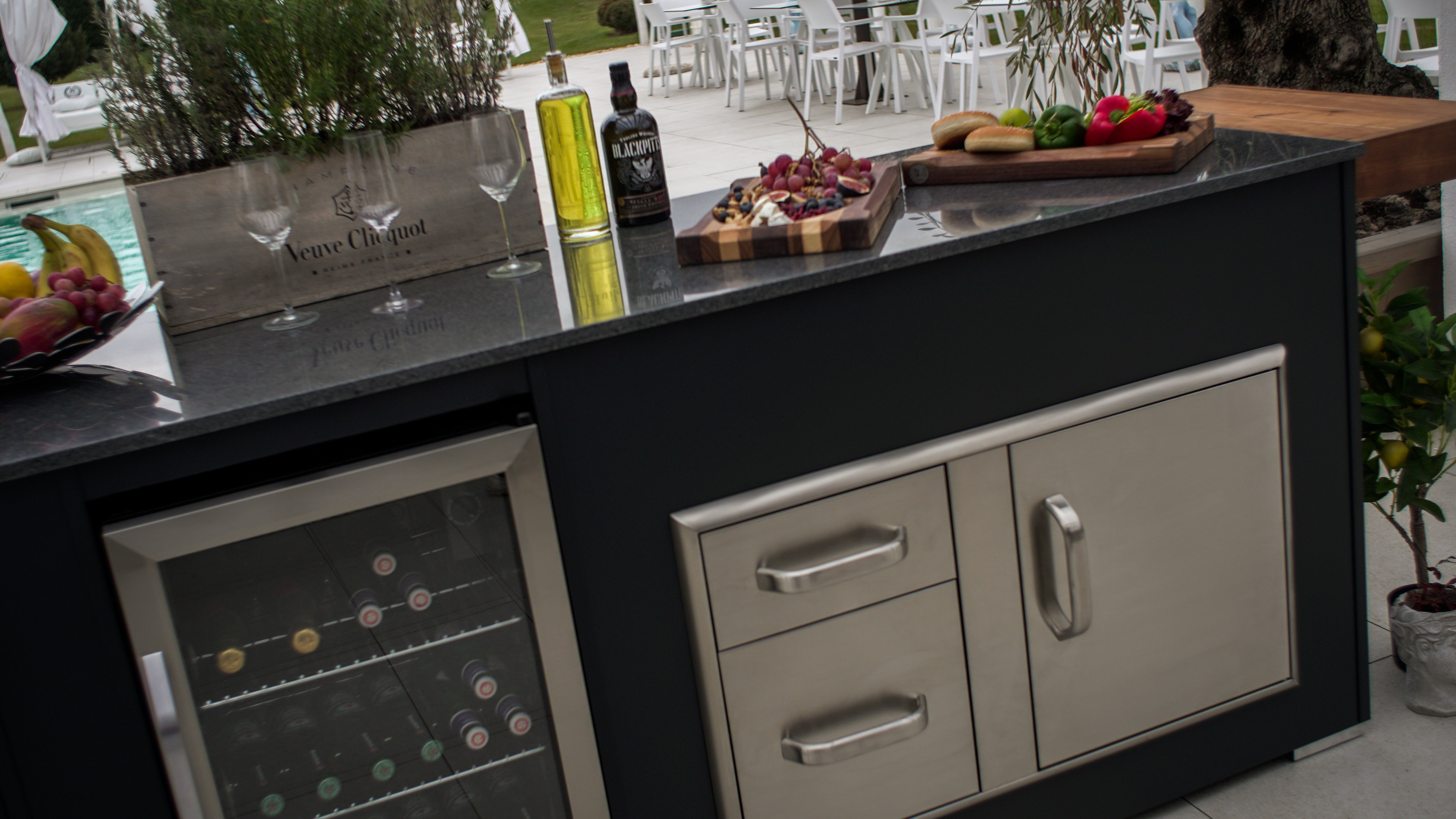 Grillandia Cooler & Gas Unit Outdoor Kitchen Module with Fridge & Gas Cooktop