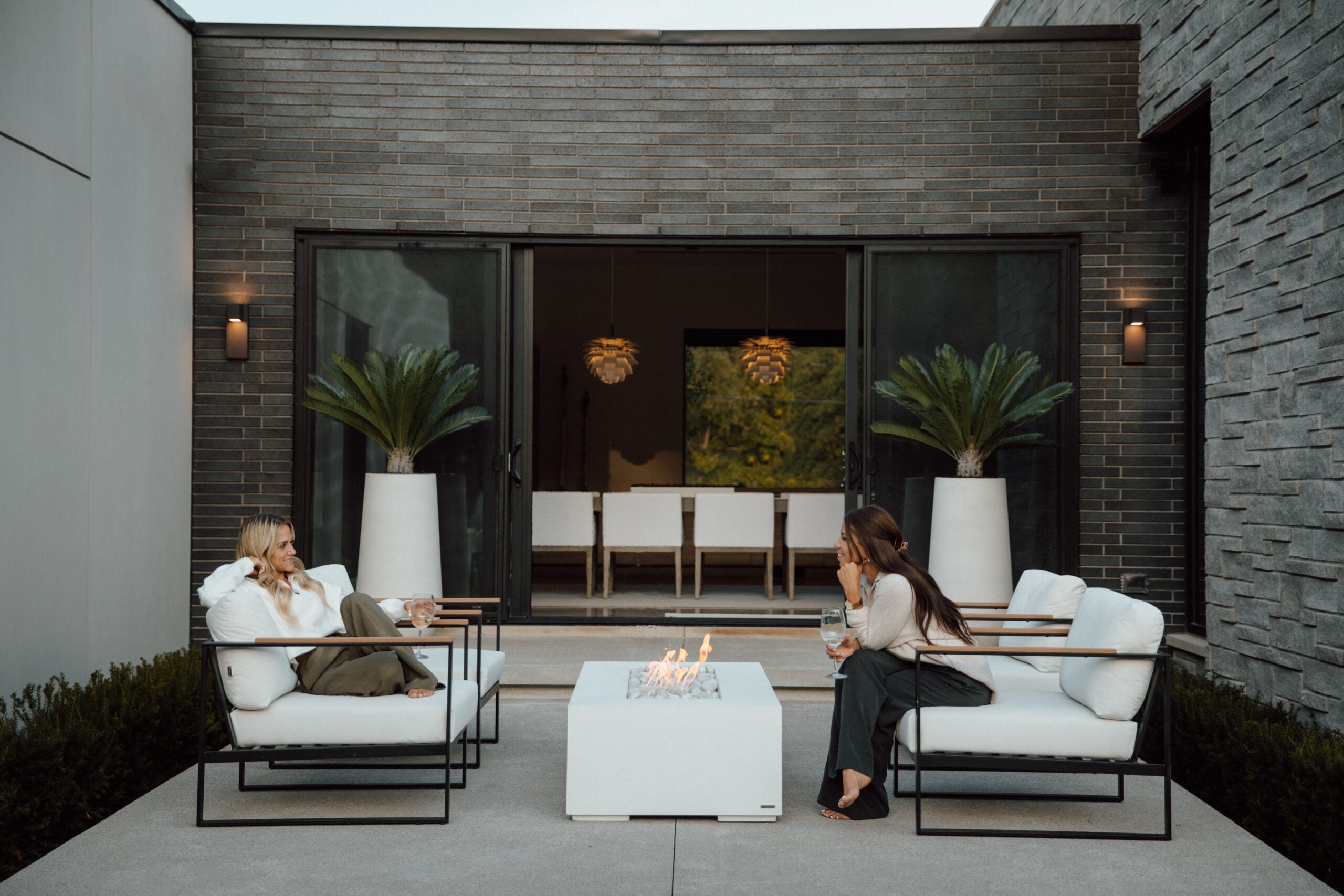 HPC - 40" Alea Lightweight Concrete Fire Pit