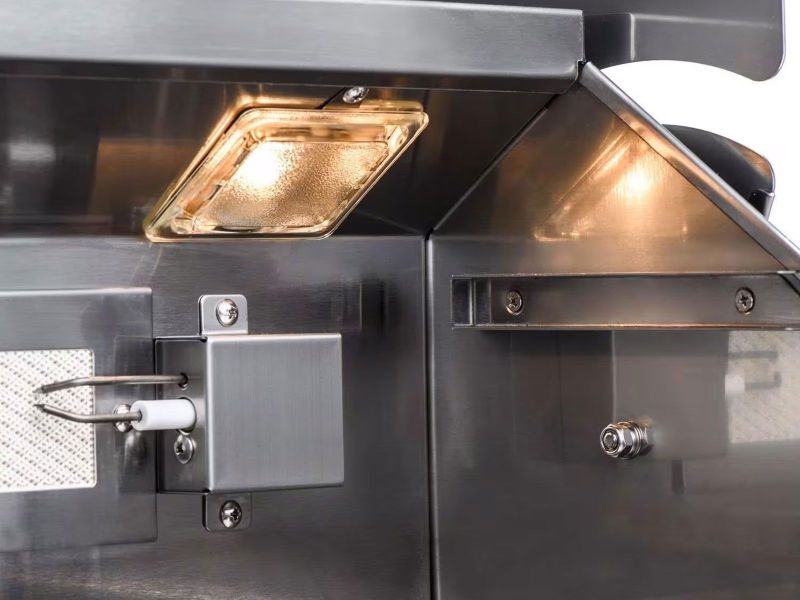 Blaze LTE+ Marine Grade 32-Inch 4-Burner Built-In Gas Grill
