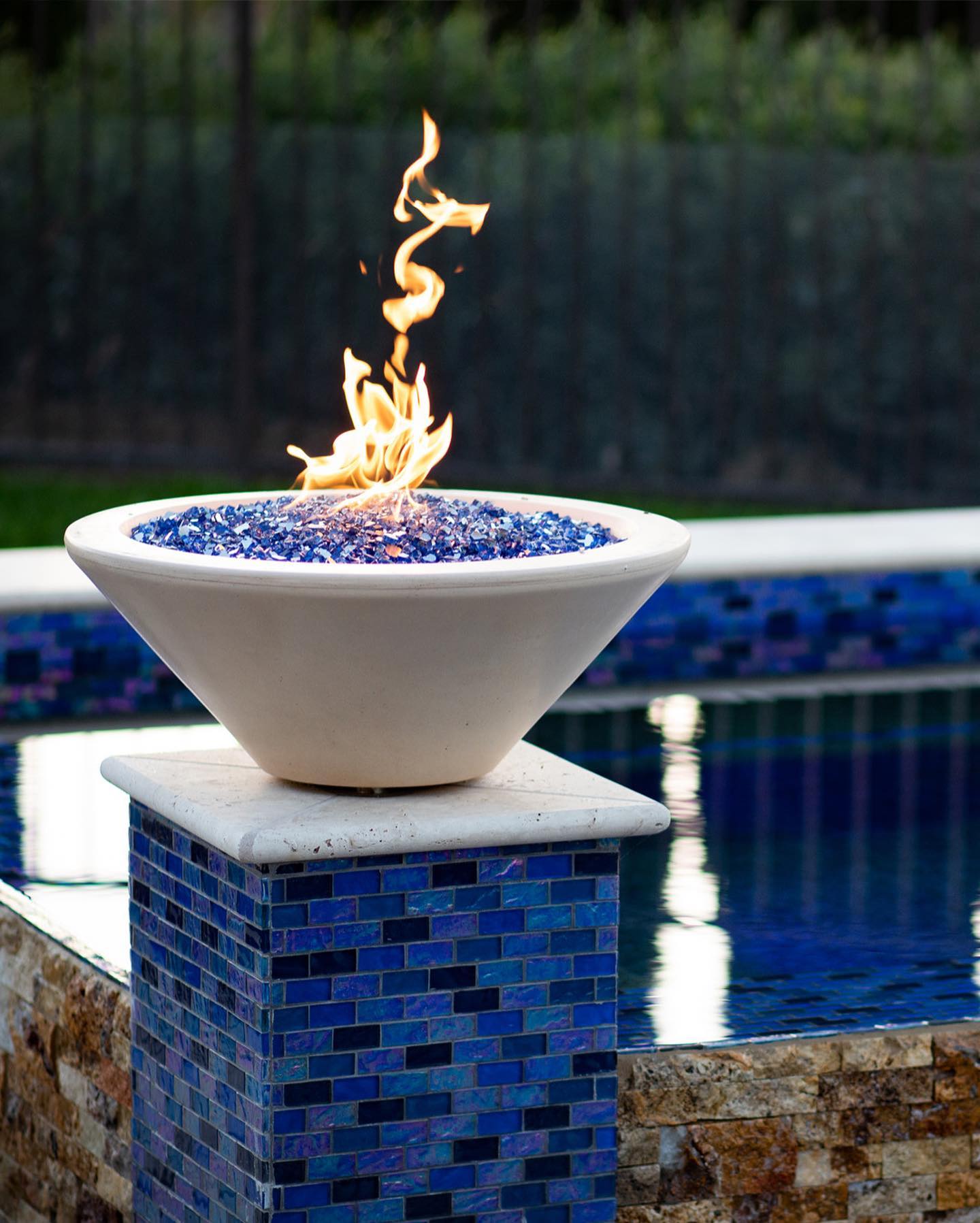 Outdoor Plus Round Cazo GFRC Concrete Fire Bowl – lifestyle view 3, match lit with flame sense